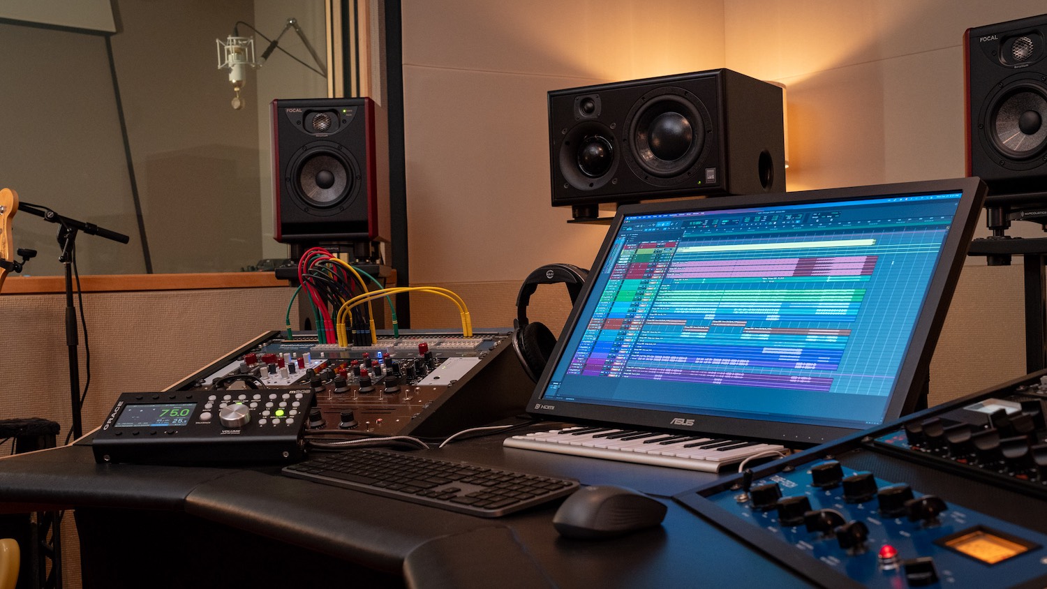 Mixing Services background image